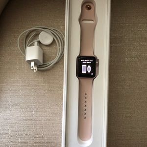 Apple Watch Series 2 38mm rose gold aluminum